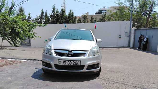 Opel Zafira 2007, 240,000 km - 1.9 l - Bakı