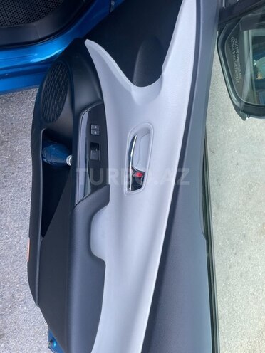 Toyota Prius 2021, 320,000 km - 1.8 l - Bakı