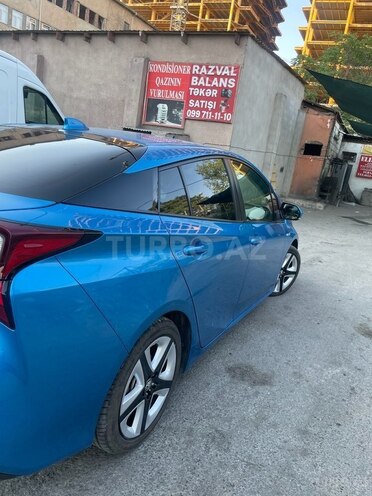 Toyota Prius 2021, 320,000 km - 1.8 l - Bakı