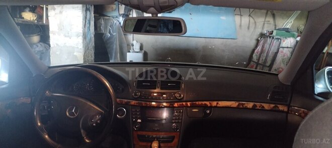 Mercedes E 220 d 2002, 390,000 km - 2.2 l - Bakı
