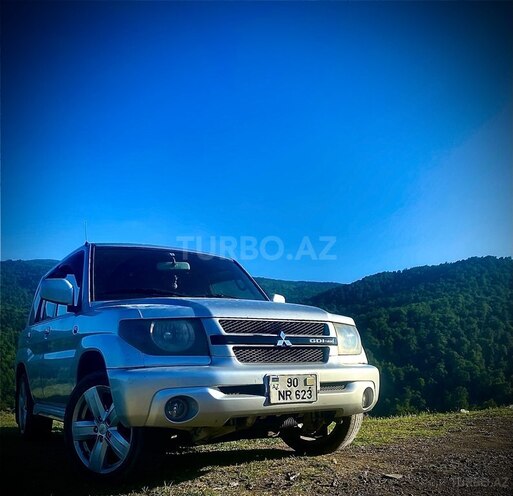 Mitsubishi Pajero io 2001, 211,000 km - 1.8 л - Bakı