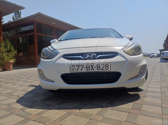 Hyundai Accent 2014, 218,900 km - 1.6 l - Şirvan