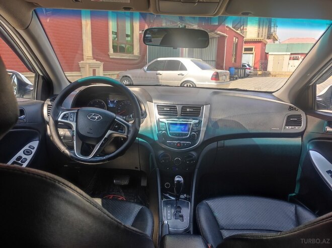 Hyundai Accent 2014, 218,900 km - 1.6 l - Şirvan