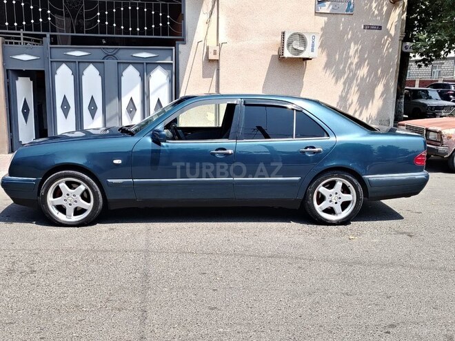 Mercedes E 280 1998, 123,123 km - 2.8 l - Qazax
