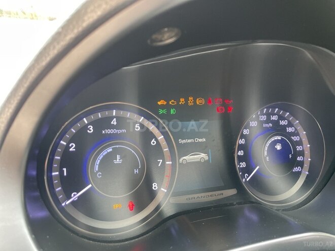 Hyundai Grandeur 2015, 147,000 km - 3.0 l - Bakı