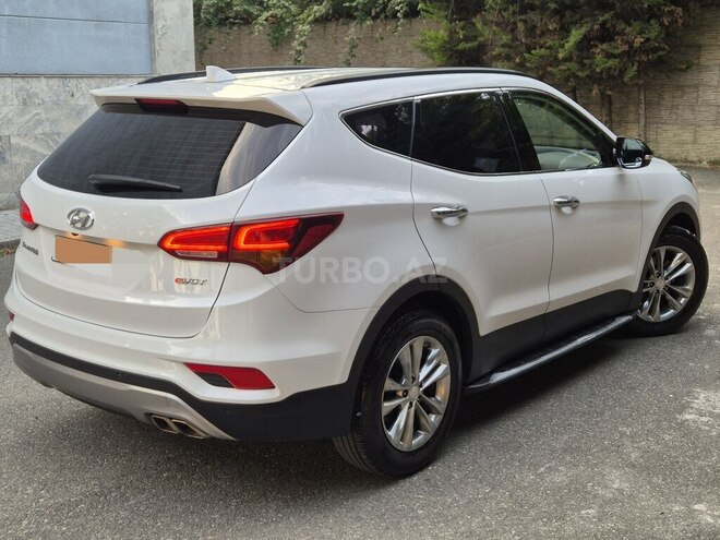 Hyundai Santa Fe 2016, 179,000 km - 2.0 л - Bakı
