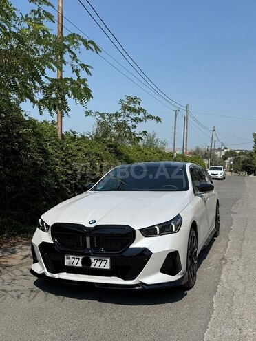 BMW 520 2023, 27,000 km - 2.0 l - Bakı