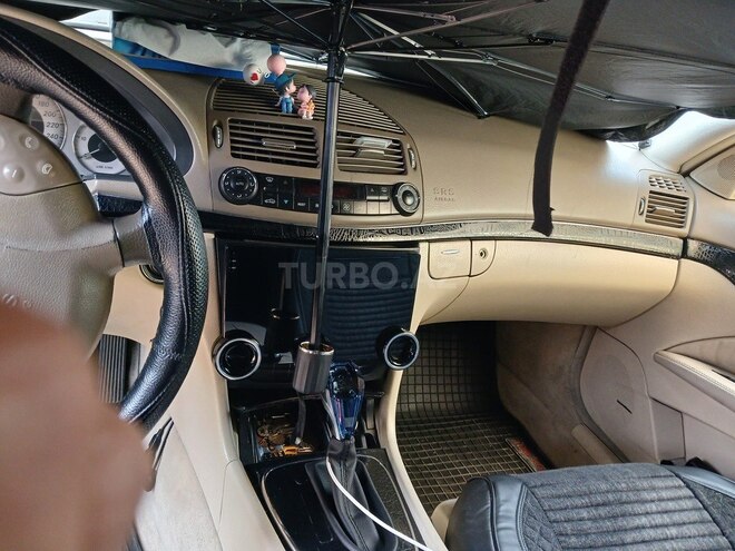 Mercedes E 220 d 2004, 278,000 km - 2.2 l - Bakı