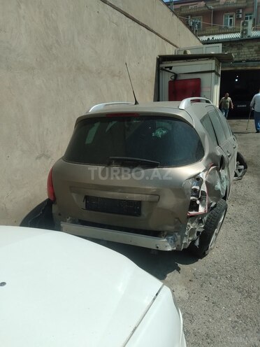 Peugeot 308 2013, 95,000 km - 1.6 l - Bakı