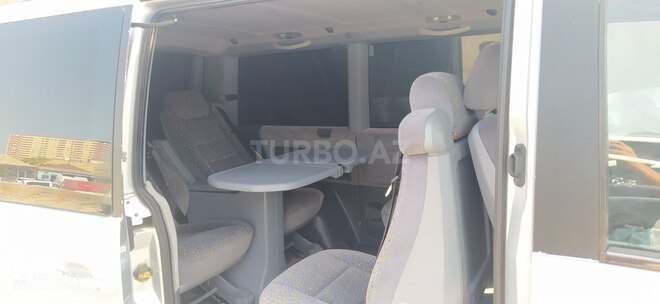 Mercedes Vito-8