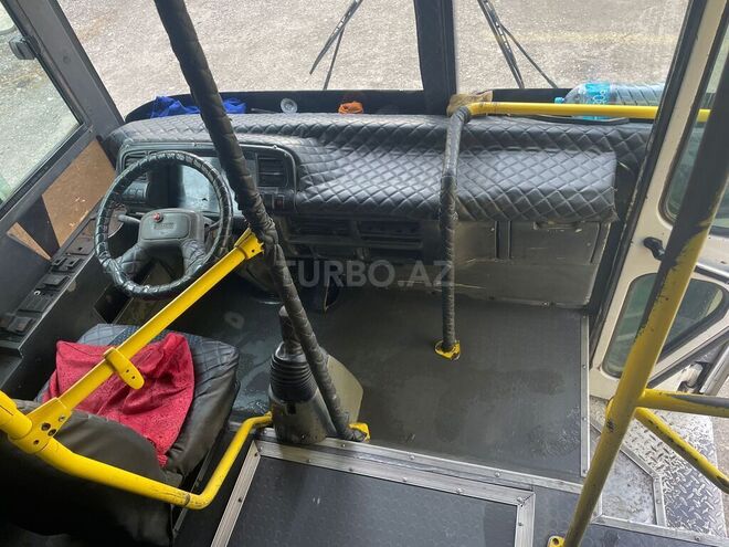 Isuzu Ecobus 2012, 275,000 km - 4.6 l - Qusar