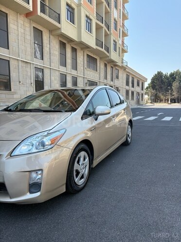 Toyota Prius 2010, 330,000 km - 1.8 l - Sumqayıt
