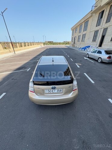 Toyota Prius 2010, 330,000 km - 1.8 l - Sumqayıt