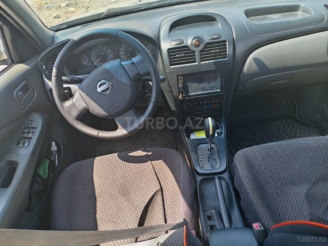 Nissan Sunny 2007, 320,000 km - 1.6 l - Göyçay