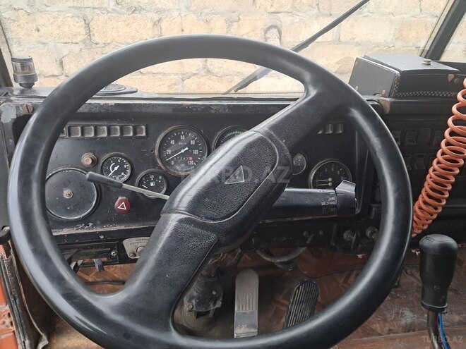 KamAz 55111 1988, 960,684 km - 11.0 l - Siyəzən