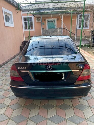 Mercedes E 220 d 2008, 306,000 km - 2.2 l - Bakı