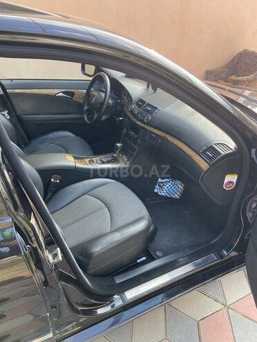 Mercedes E 220 d 2008, 306,000 km - 2.2 l - Bakı