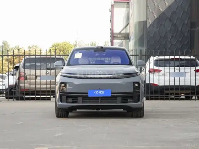 Li Auto L7 2025, 0 km - 1.5 l - Bakı
