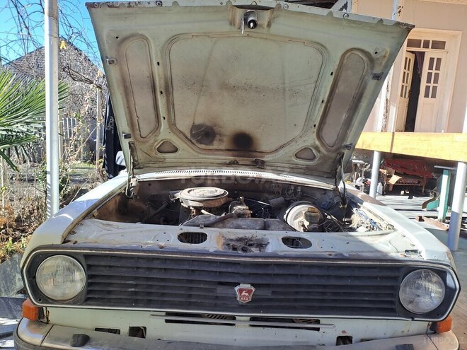GAZ 24 1990, 120,000 km - 2.4 л - Şəki