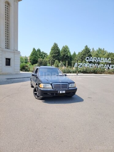 Mercedes C 280 1997, 250,000 km - 2.8 l - Gəncə