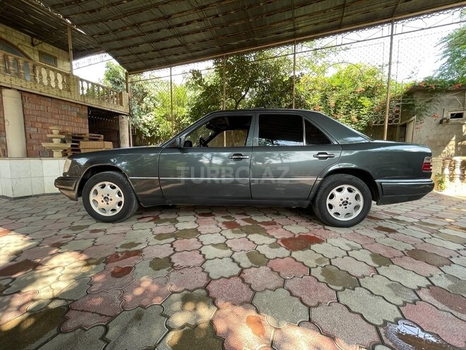 Mercedes E 200 d 1994, 450,000 km - 2.0 л - Cəlilabad