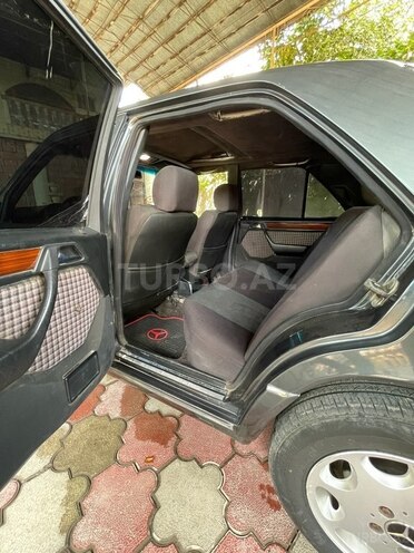 Mercedes E 200 d 1994, 450,000 km - 2.0 л - Cəlilabad