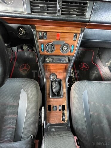 Mercedes E 200 d 1994, 450,000 km - 2.0 л - Cəlilabad