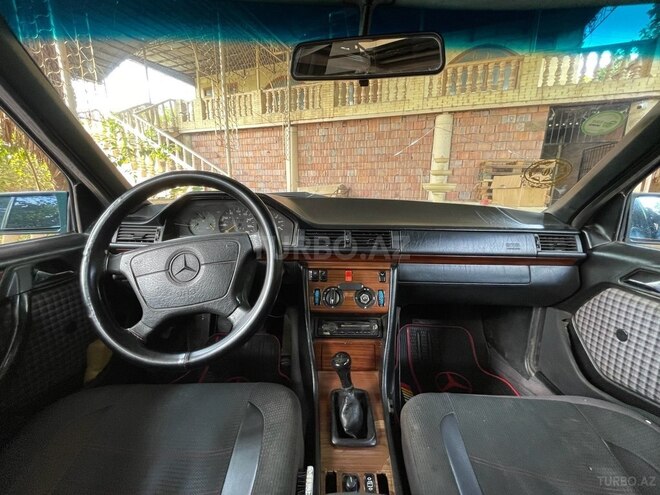 Mercedes E 200 d 1994, 450,000 km - 2.0 л - Cəlilabad