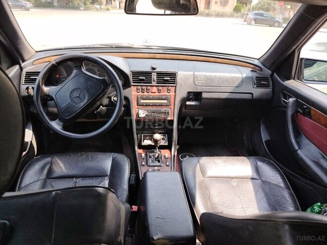 Mercedes C 280 1997, 250,000 km - 2.8 l - Gəncə