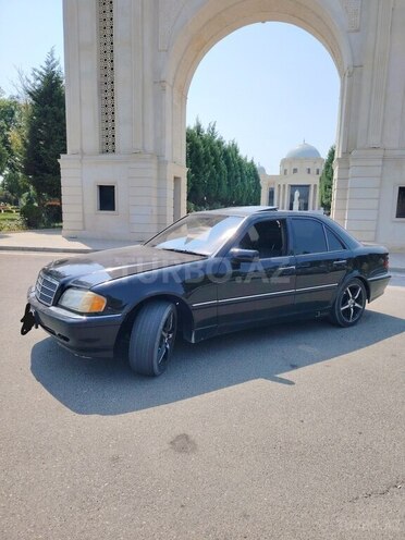 Mercedes C 280 1997, 250,000 km - 2.8 l - Gəncə
