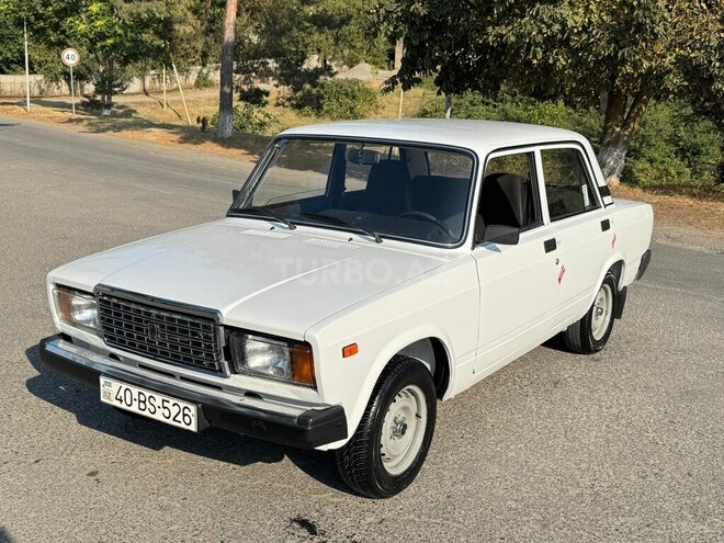 LADA (VAZ) 2107 2009, 208,800 km - 1.6 l - Quba