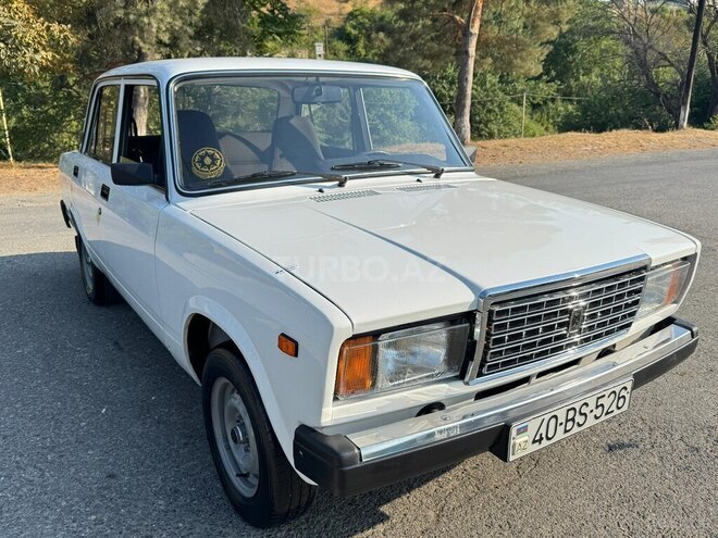 LADA (VAZ) 2107 2009, 208,800 km - 1.6 l - Quba