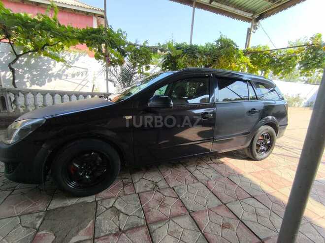 Opel Astra 2007, 397,500 km - 1.3 l - Salyan