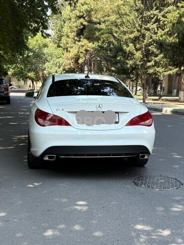 Mercedes  2015, 182,300 km - 1.6 l - Bakı