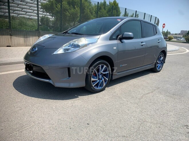 Nissan Leaf 2015, 230,000 km - 0.0 l - Bakı