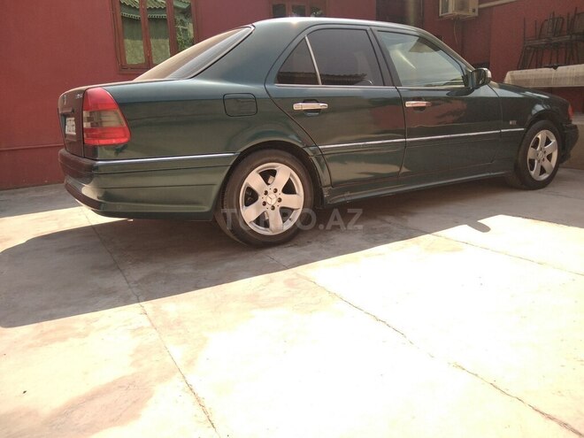 Mercedes C 180 1997, 185,230 km - 1.8 l - Sabirabad