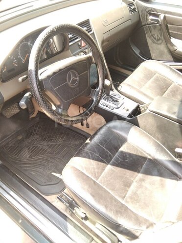 Mercedes C 180 1997, 185,230 km - 1.8 l - Sabirabad