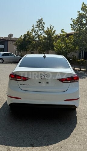 Hyundai Elantra 2018, 223,699 km - 2.0 l - Bakı