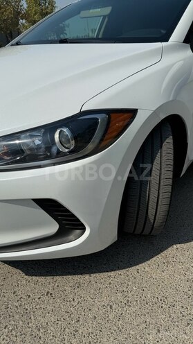 Hyundai Elantra 2018, 223,699 km - 2.0 l - Bakı
