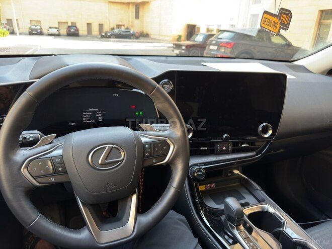 Lexus NX 350h 2023, 11,000 km - 2.5 л - Bakı