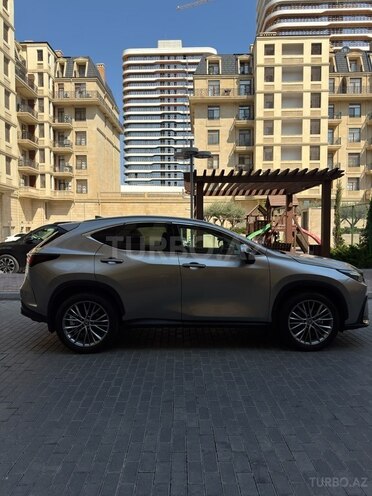 Lexus NX 350h 2023, 11,000 km - 2.5 л - Bakı