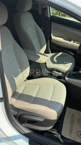 Hyundai Elantra 2018, 223,699 km - 2.0 l - Bakı