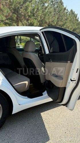 Hyundai Elantra 2018, 223,699 km - 2.0 l - Bakı