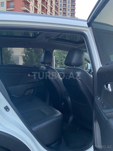 Kia Sportage 2010, 240,000 km - 2.0 l - Bakı