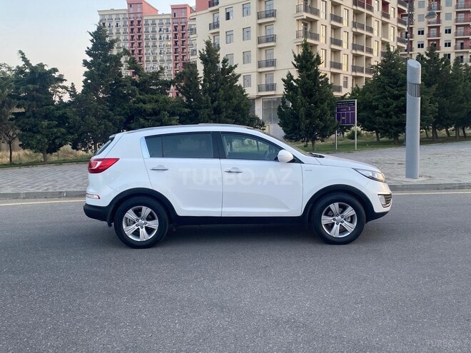 Kia Sportage 2010, 240,000 km - 2.0 l - Bakı