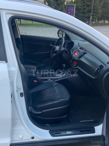 Kia Sportage 2010, 240,000 km - 2.0 l - Bakı
