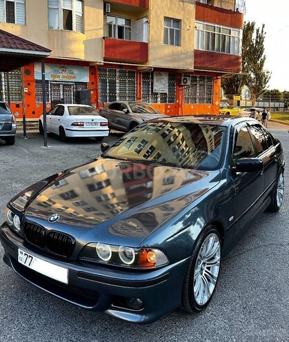 BMW 528 2000, 208,000 km - 2.8 л - Bakı