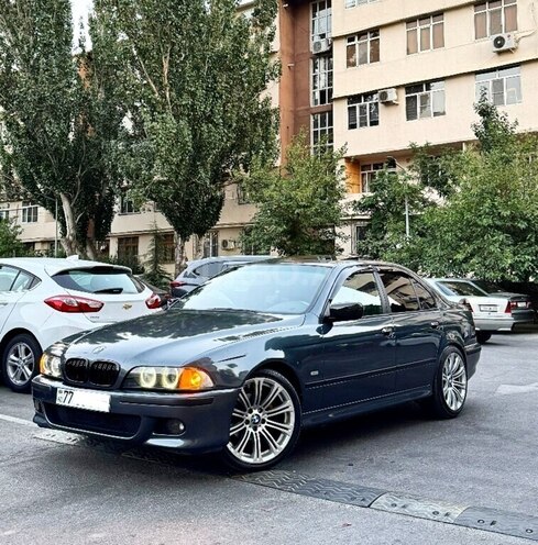 BMW 528 2000, 208,000 km - 2.8 л - Bakı