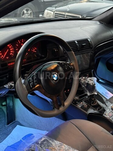 BMW 528 2000, 208,000 km - 2.8 л - Bakı
