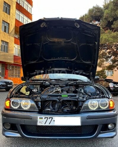 BMW 528 2000, 208,000 km - 2.8 л - Bakı